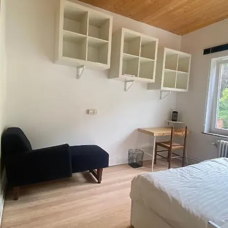 Hotel apartamentowy Vue Sur Meuse